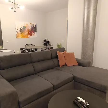 Summer Stories Pool Villa *